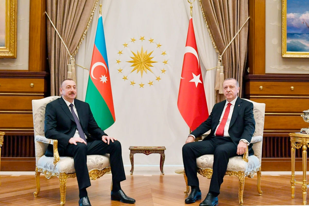 [[Azərbaycan və Türkiyə prezidentləri]] Albaniyada görüşdü