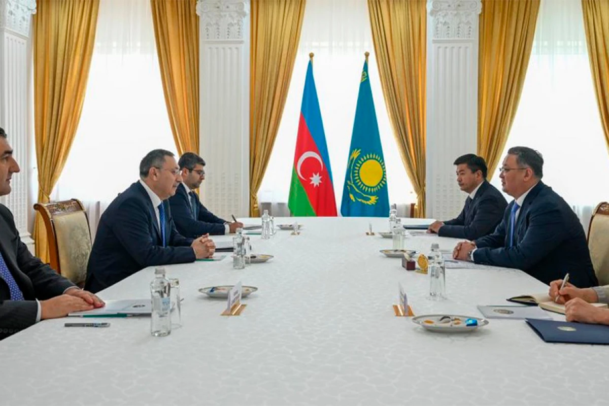 [[Azərbaycanla Qazaxıstan]] arasında strateji tərəfdaşlıq müzakirə edildi