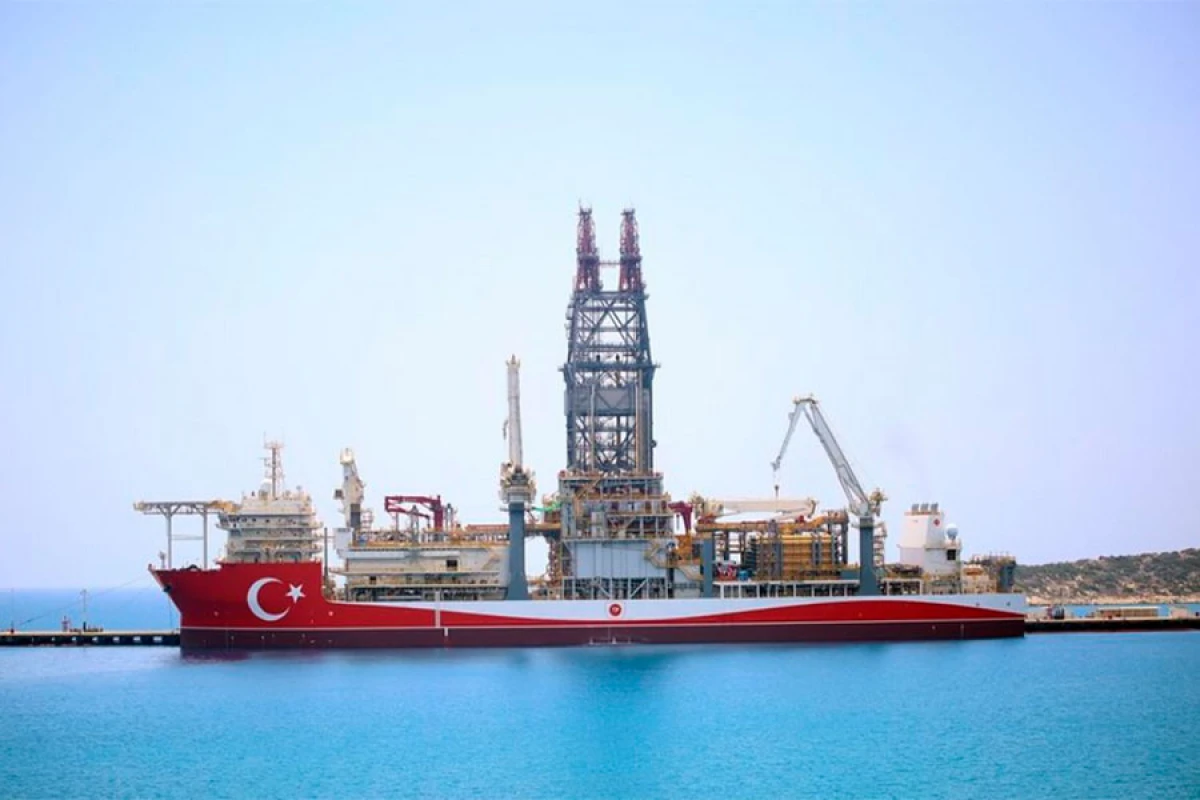 Qara dənizdə [[75 milyard kubmetrlik yeni təbii qaz ehtiyatı]] kəşf edildi