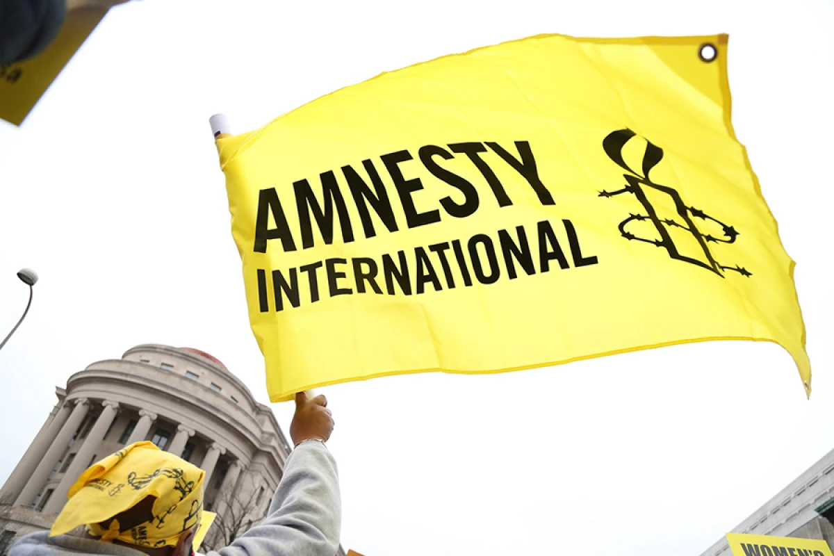 "Amnesty International" Rusiyada [[arzuolunmaz elan edildi]]