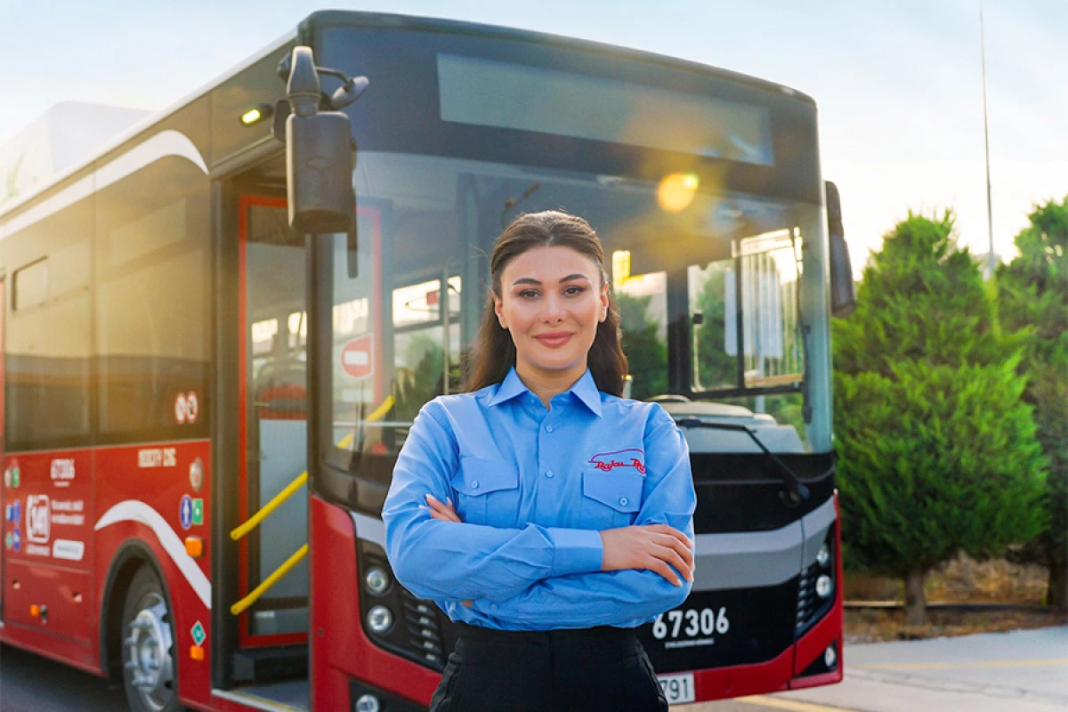 Əvvəlcə dünyanı, indi avtobusları... [[– Qadınların idarəetməsi nələri dəyişəcək?]]