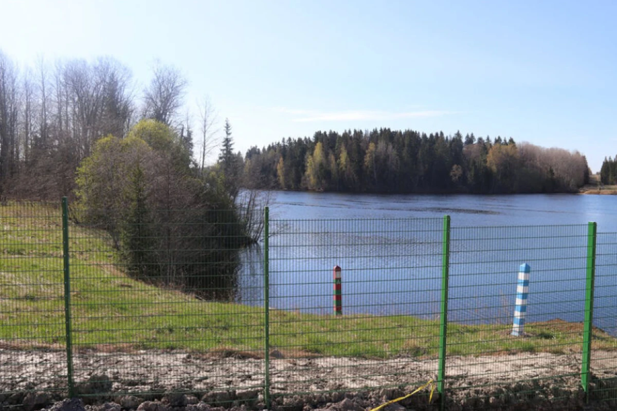 Finlandiya–Rusiya sərhədindəki hasarın hündürlüyü artırılacaq