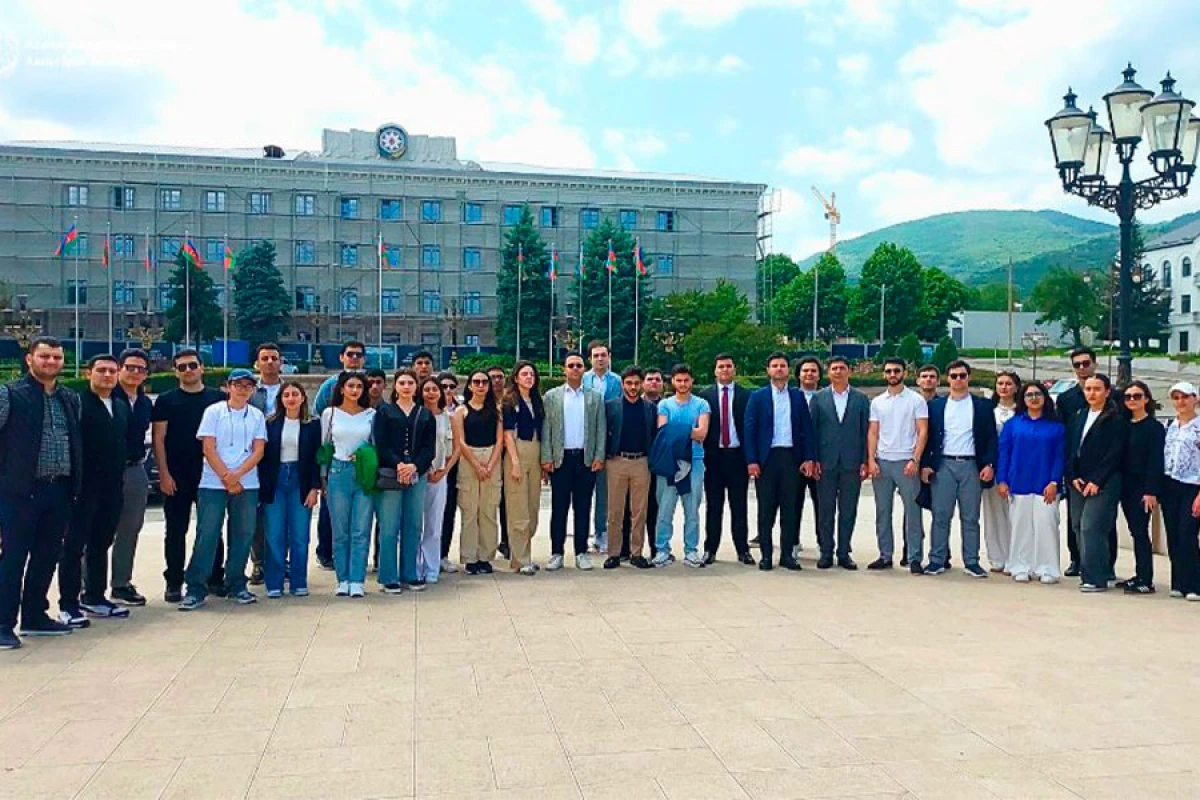 XİN könüllüləri [[Xankəndi və Şuşaya]] səfər etdilər