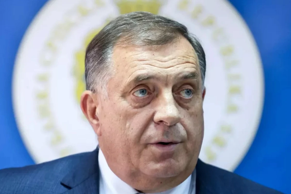 [[Dodik:]] "Qərb Ukrayna üzrə sülh prosesini dağıtmağa çalışır”