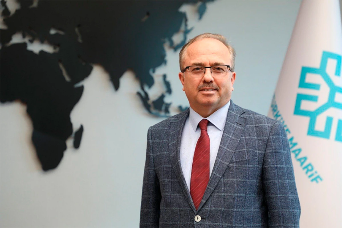 Birol Akgün [[Azərbaycanı təbrik etdi]]