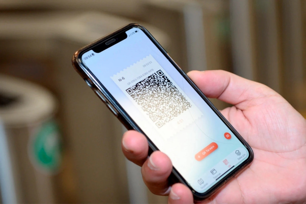 [[ETX:]] İctimai məkanlarda saxta QR-lar vasitəsilə vətəndaşlar aldadılır