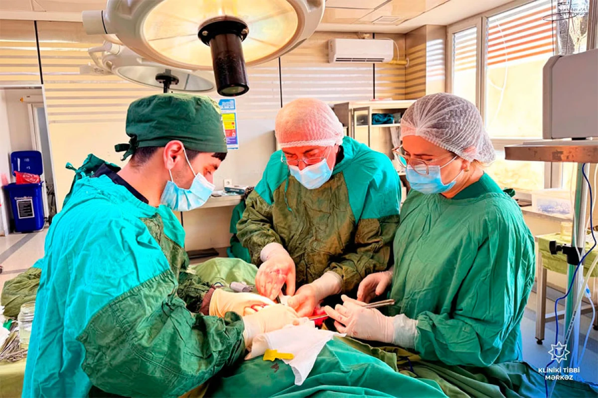 Ölümcül xəstəyə [[mədə törəməsi əməliyyatı]] icra edildi