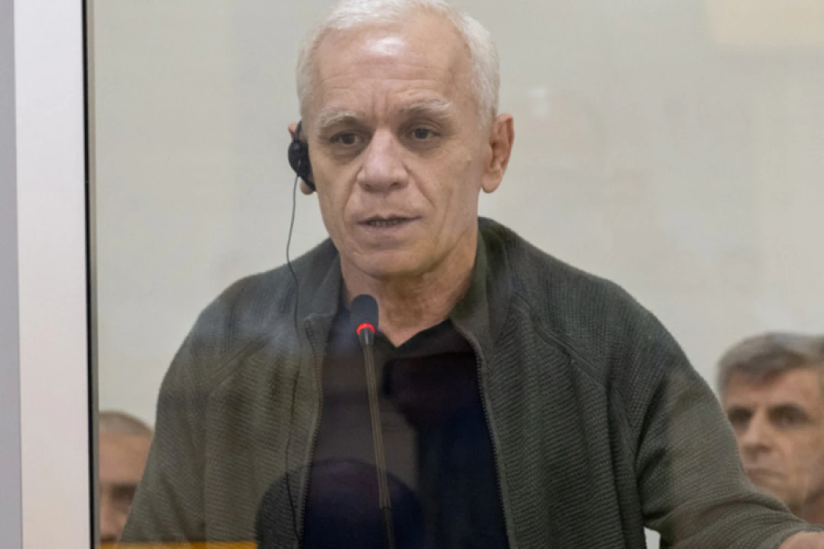 [[Levon Mnatsakanyan]] Aprel döyüşlərində Ermənistandan aldığı tapşırıqları məhkəmədə açıqladı