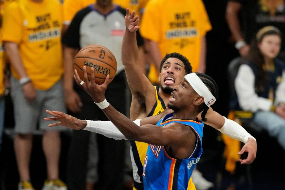 NBA-da final seriyasının [[üçüncü oyunu keçirildi]]