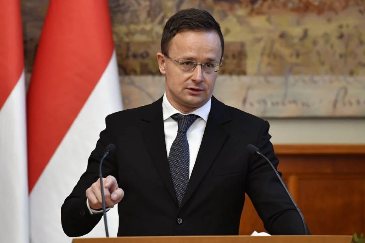 [[Siyarto:]] "Macarıstan Ukraynaya elektrik enerjisi ixracını dayandıra bilər"
