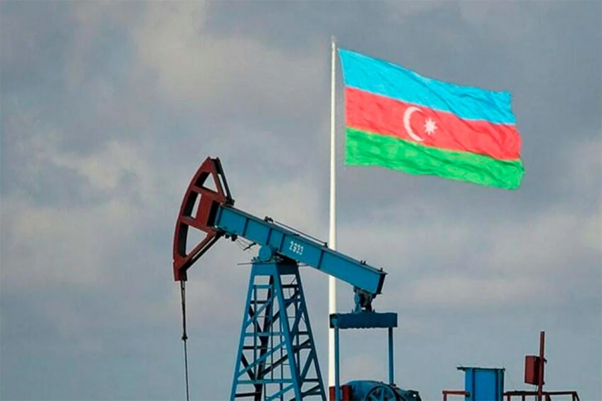 Manevr fürsəti: [[Neftin bahalaşması Azərbaycana nə vəd edir?]]