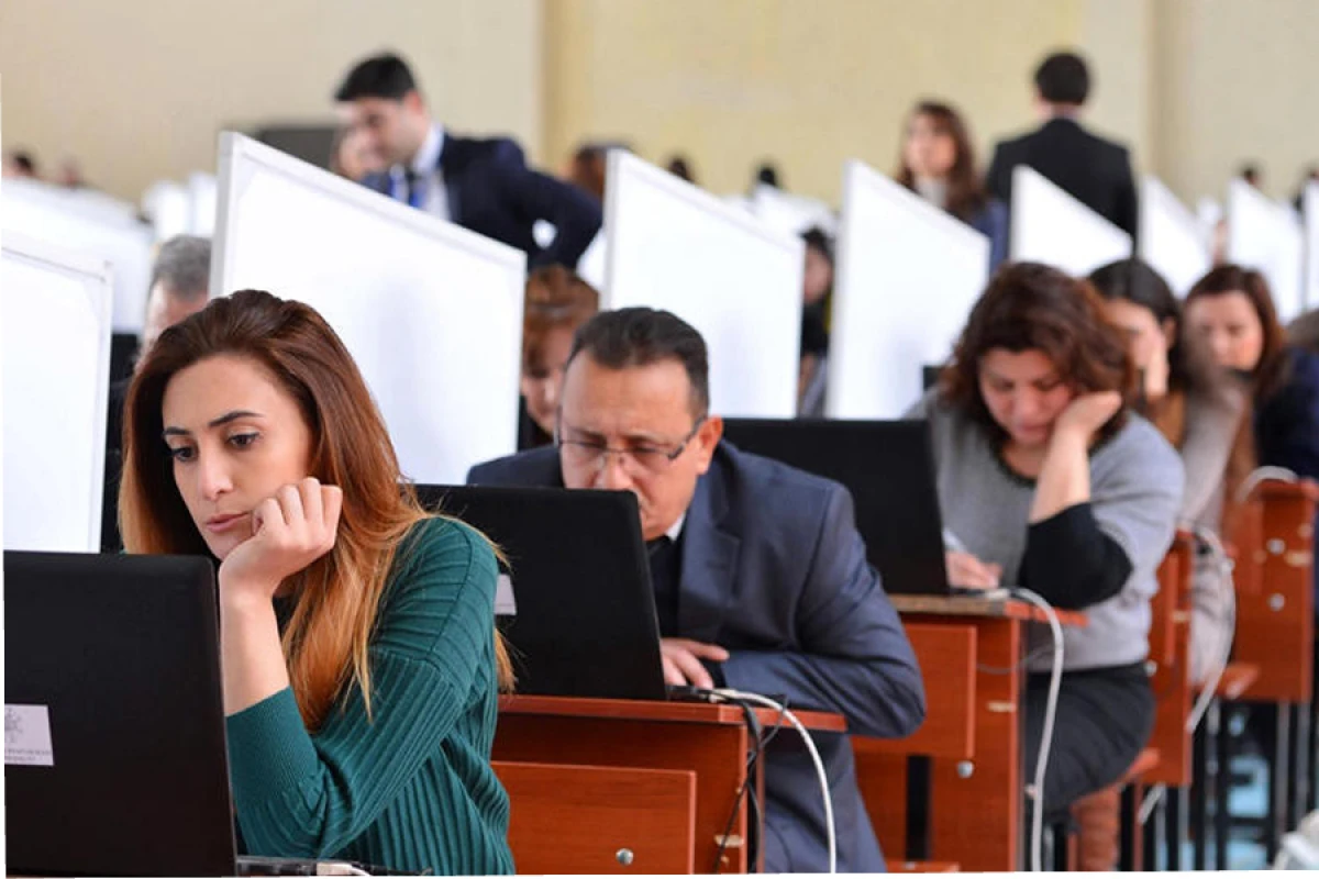 Bugünkü sertifikasiya imtahanlarında [[5 945 müəllim iştirak etdi]]