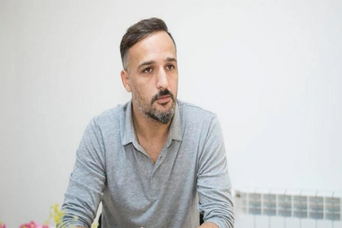 Azər Zahid [[ev dustaqlığına]] buraxıldı