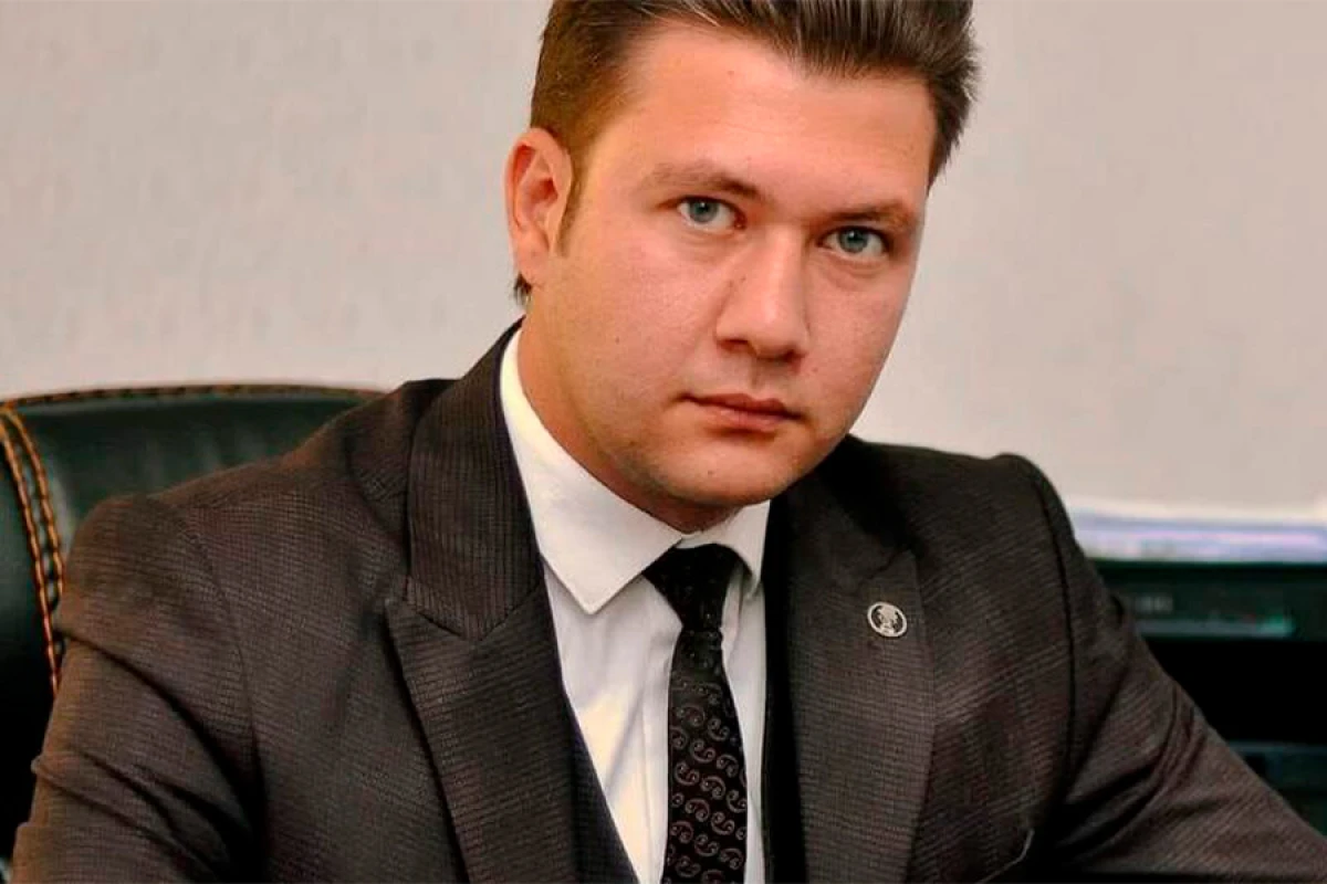 Mədəniyyət naziri [[Gəncəyə direktor]] təyin etdi