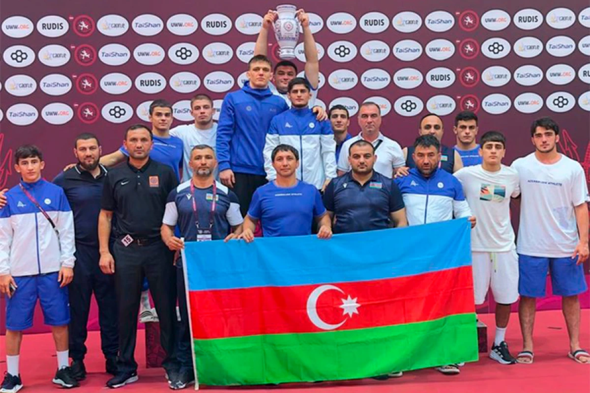 Güləşçilərimiz [[Avropa çempionatında]] ikinci yeri tutdu