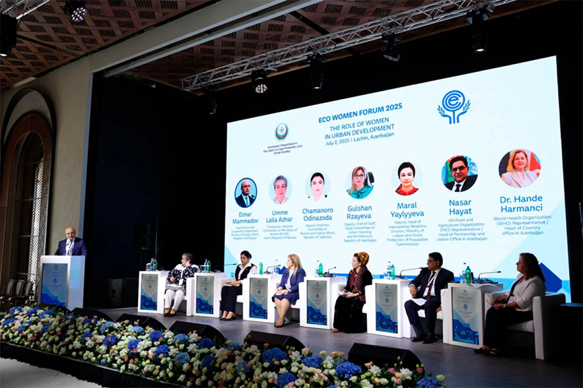 [[“Şəhərsalmanın inkişafında qadınların rolu”]] mövzusunda panel müzakirə təşkil edildi