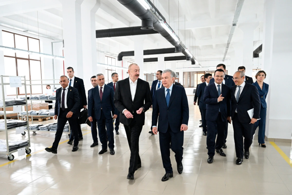 [[Azərbaycan və Özbəkistan prezidentləri]] Xankəndidəki “Businesstex JV” tikiş fabrikinin fəaliyyəti ilə tanış oldular