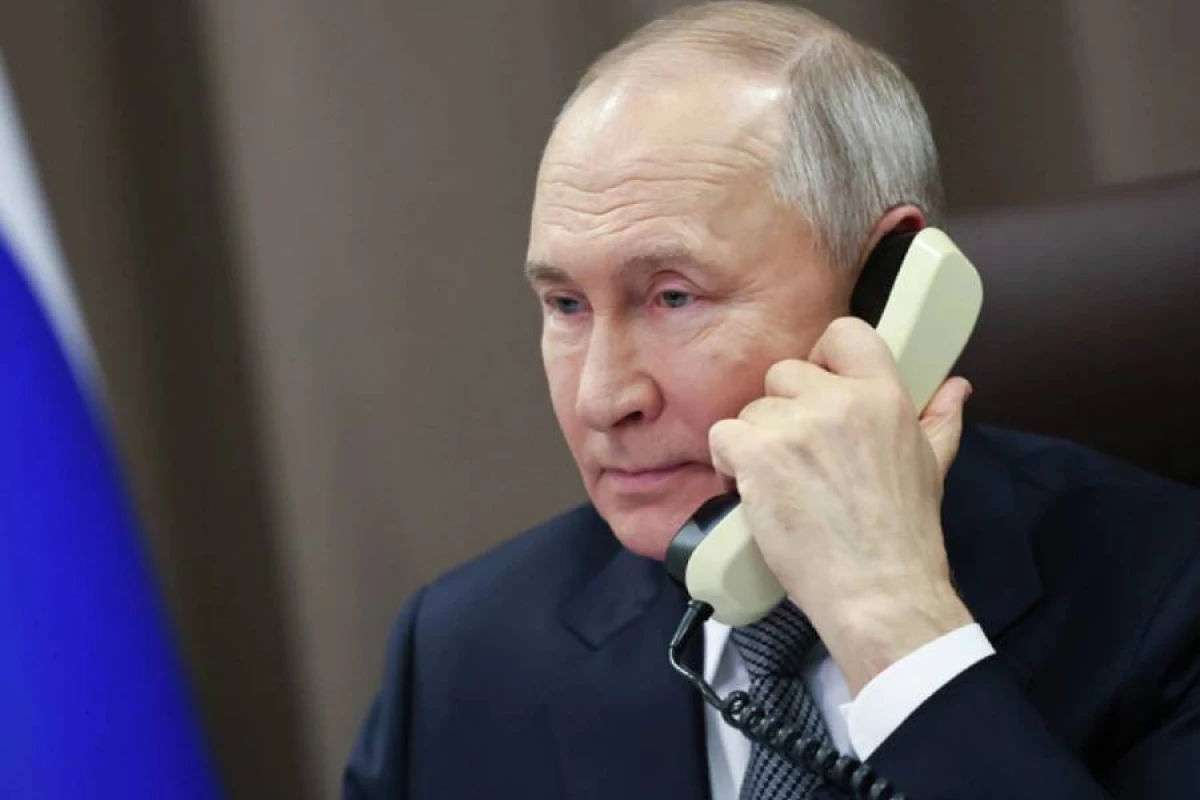 Putin Trampı 5 ildən sonra [[ilk dəfə təbrik etdi]]