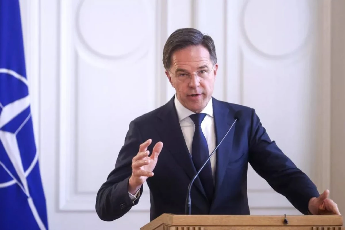 Rutte Ukrayna ilə bağlı ABŞ-yə [[müraciət etdi]]