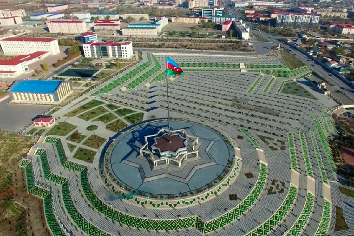 Parlament [[Naxçıvan Konstitusiyasına]] dəyişiklikləri qəbul etdi
