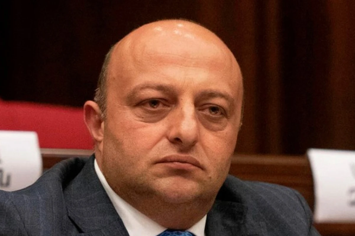 Ermənistanda müxalifətçi deputat [[iki aylıq həbs edildi]]