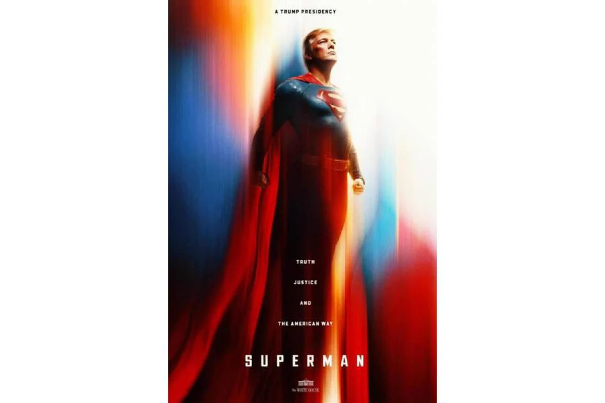 Ağ Ev Trampı [[“Supermen”]] obrazında təqdim etdi