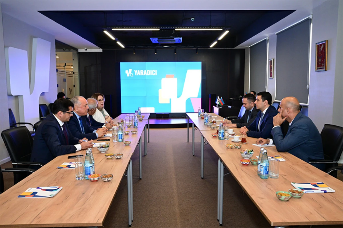 Yaradıcı sahələr üzrə [[təhsil və sənaye əməkdaşlığı]] müzakirə olundu
