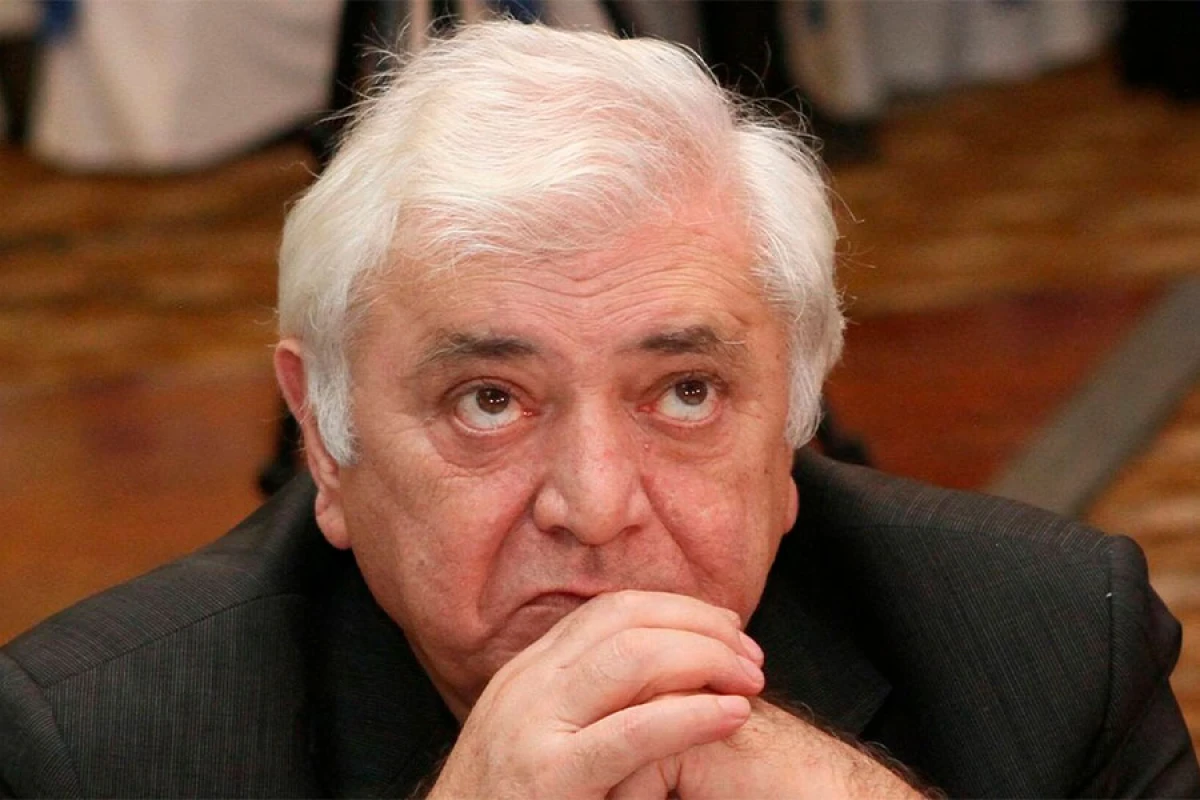 [[Deputat Aqil Abbas]] ailəsi ilə birlikdə Ağdama köçmək istədiyini bildirib