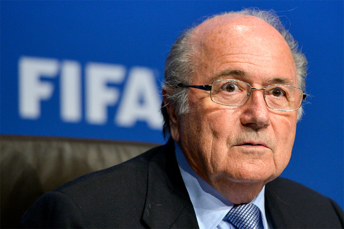 [[“Biz futbolu itirdik”:]] Blatter FİFA-nı tənqid etdi