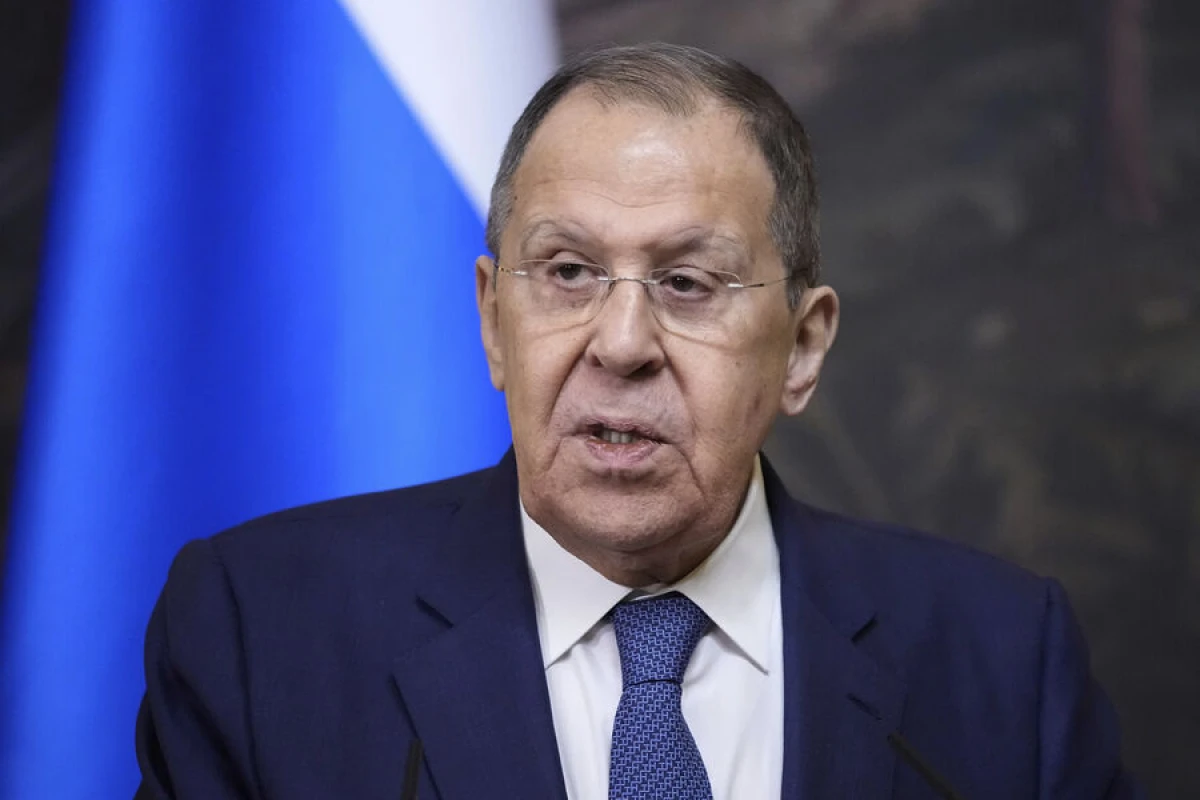 Lavrov Makronun bəyanatlarını [[təxribatçı]] adlandırdı