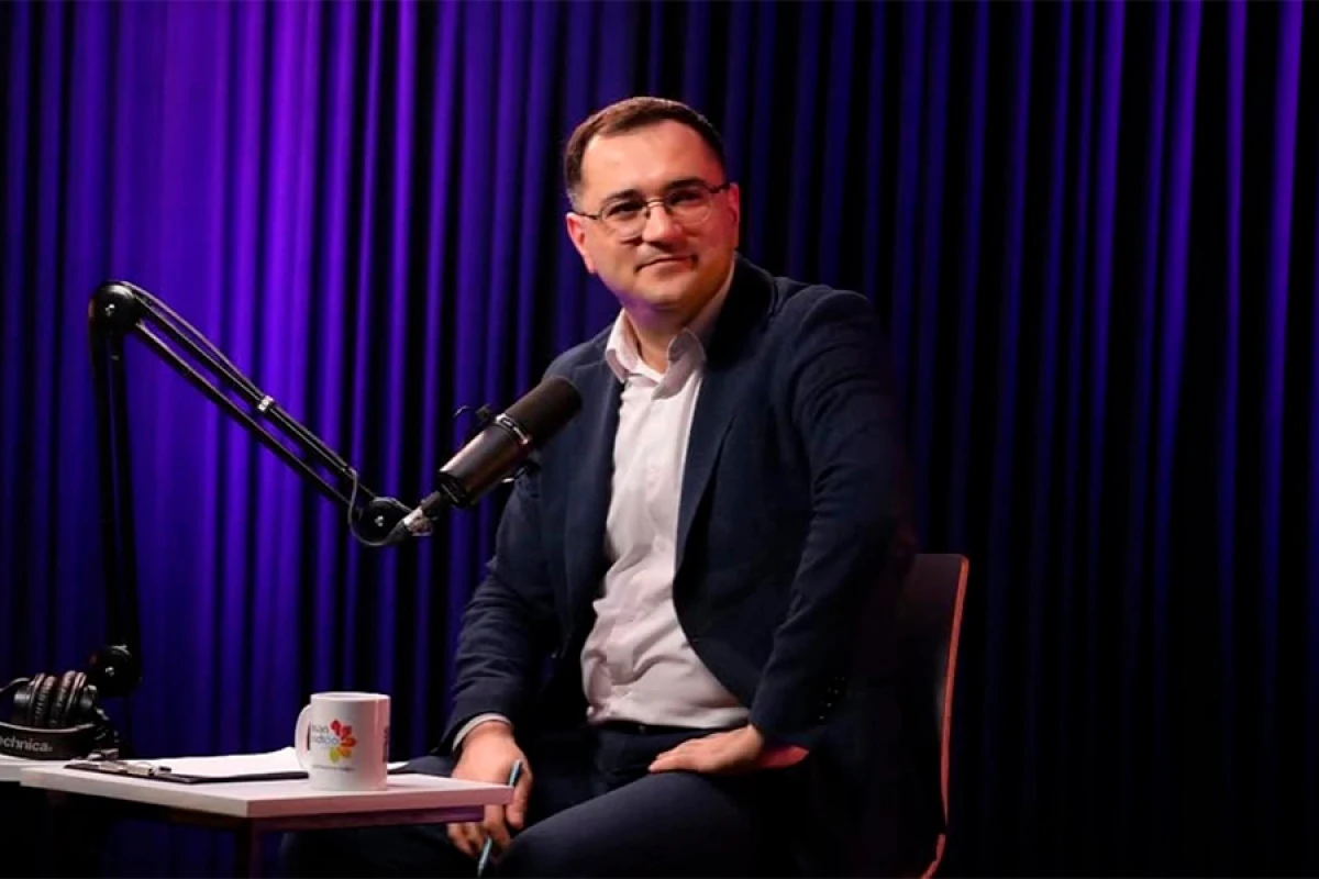 [["ASAN Radio" və "ASAN TV"nin baş redaktoru]] vəzifəsindən ayrıldı