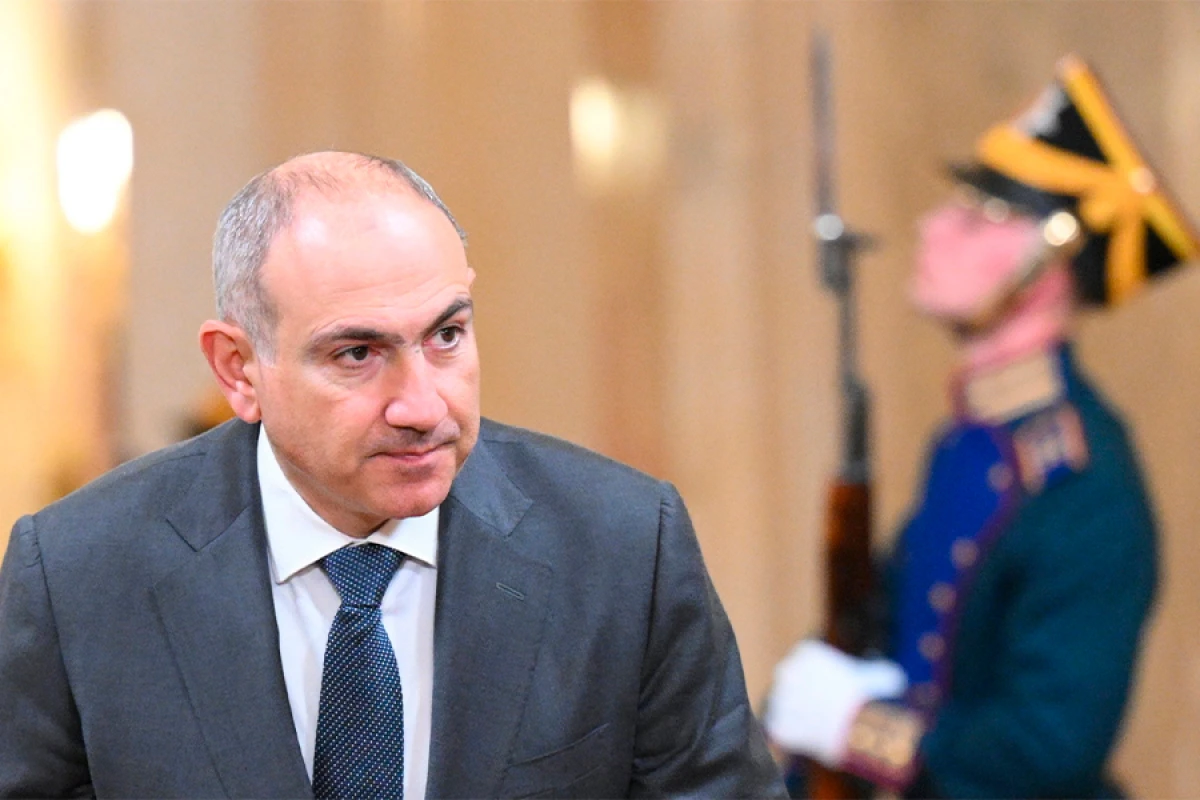 Paşinyanın “növbətçi” Moskva səfəri:  [[Kremlin qapısı bu dəfə niyə döyüldü?]]