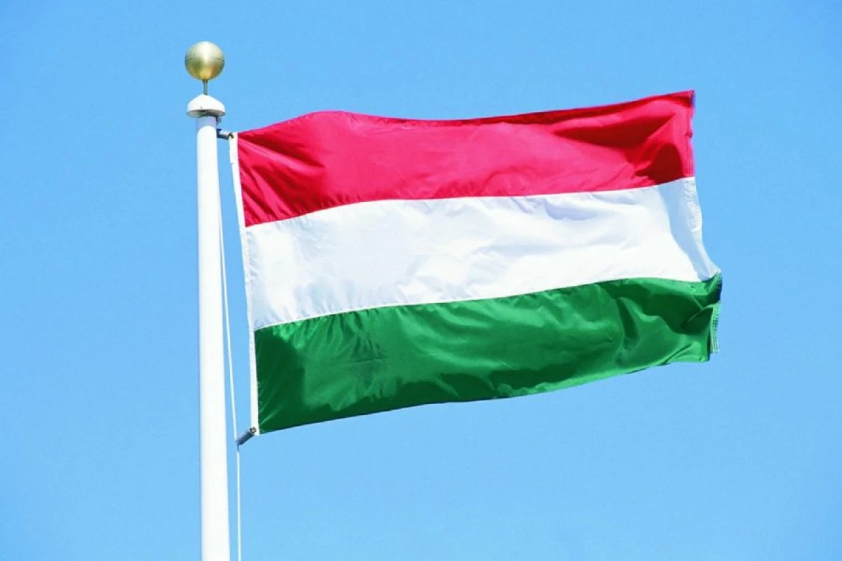 Macarıstan Ukrayna münaqişəsinin sona çatacağına [[ümid edir]]