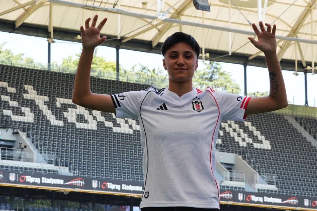 "Beşiktaş" Biliri transfer etdi