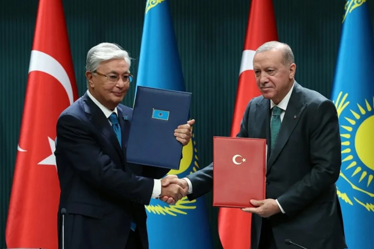 [[Qazaxıstan və Türkiyə]] arasında bir sıra sənədlər imzalandı