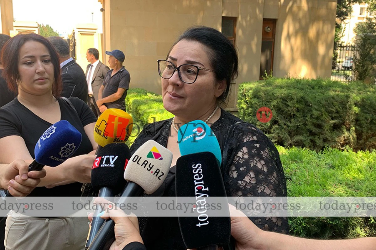 [[Aybəniz Haşımova:]] "Arif Babayev bizim atamız idi"