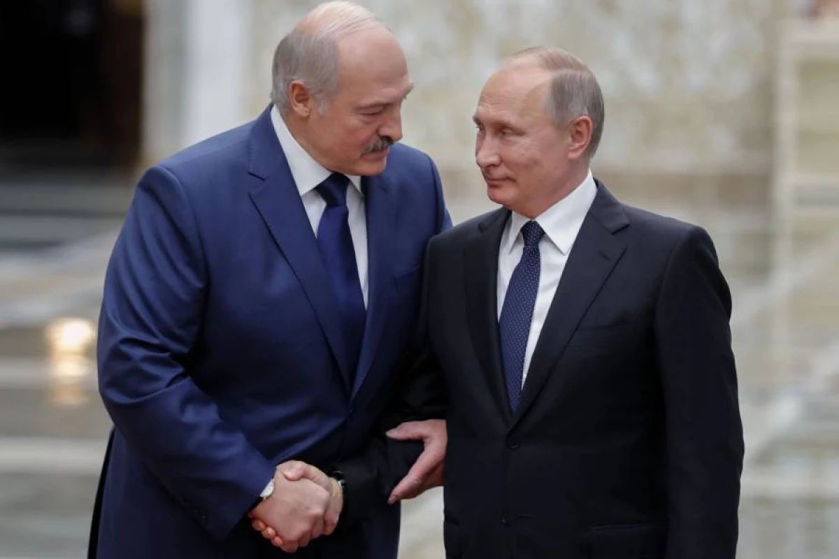 Lukaşenko Putinlə görüşünü [["yaxşı ənənə"]] adlandırdı