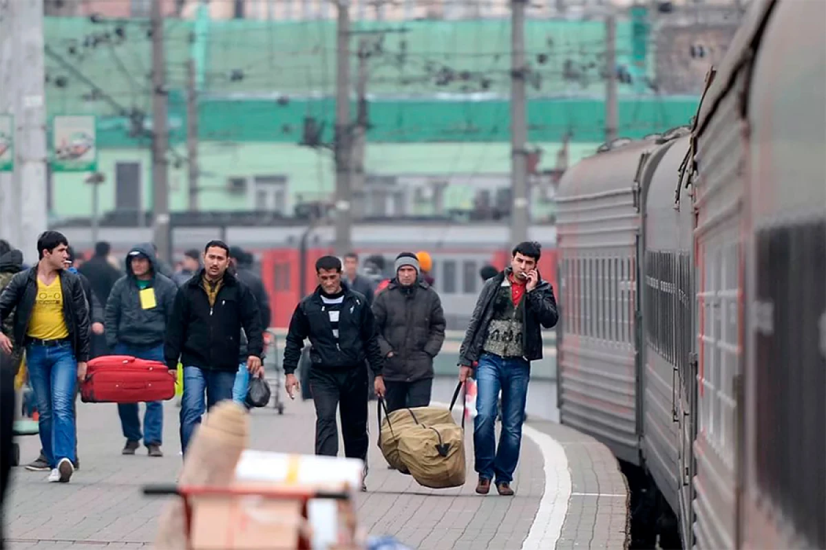 Rusiyada [[rus dili bilməyən]] miqrantlara işləmək qadağan edilə bilər