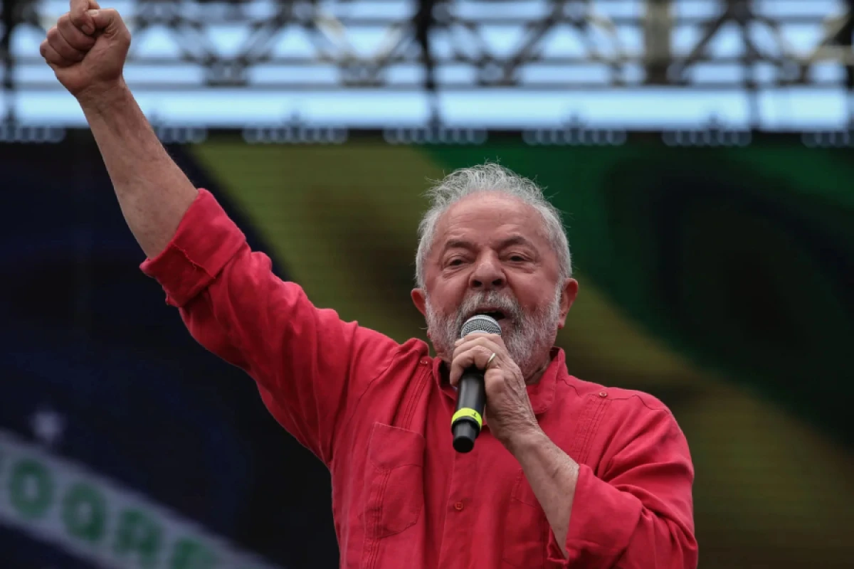[[Lula da Silva:]] "Braziliya ABŞ-dan asılılığını azaltdı"