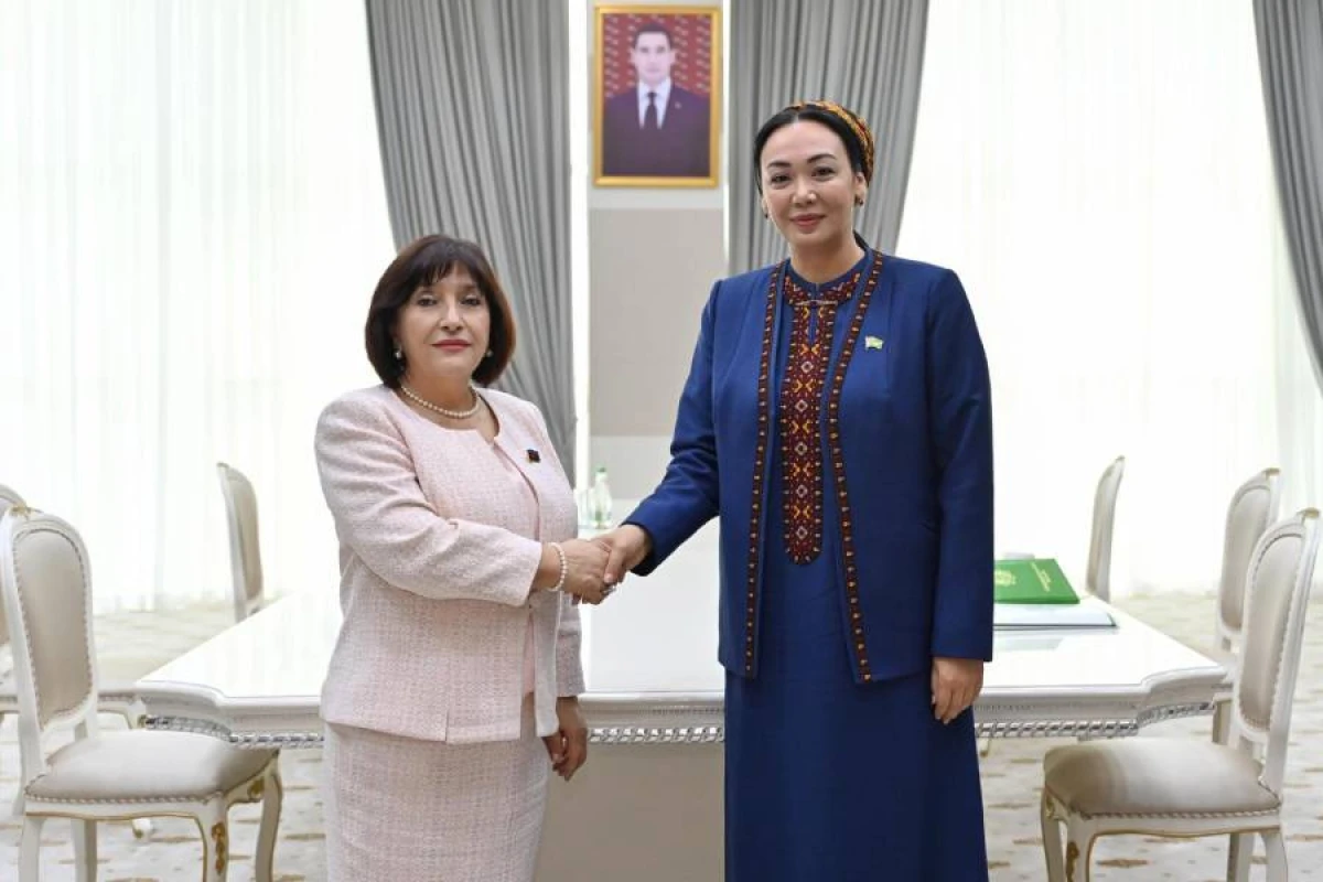 Sahibə Qafarova Türkmənistan Məclisinin sədri ilə görüşdü