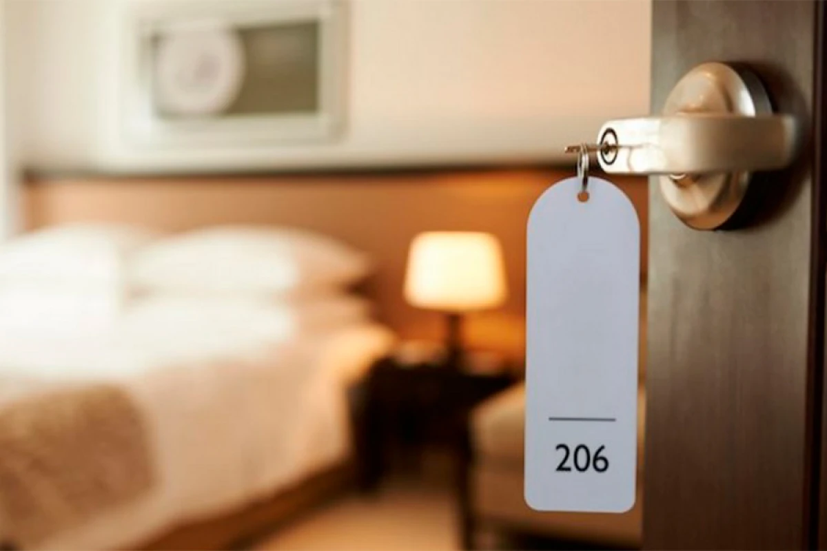 Mehmanxana və otel tipli [[obyektlərin sayı]] artdı