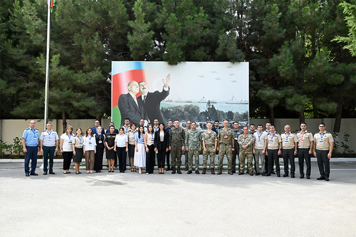 Bakıda [[strateji kommunikasiyalar]] mövzusunda kurs keçirildi