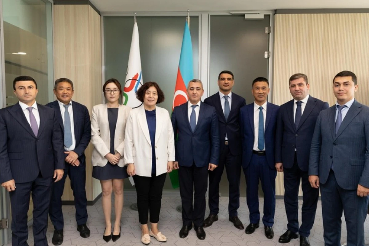 [[Azərbaycanla Çin arasında]] tərəfdaşlığın genişləndirilməsi müzakirə edildi