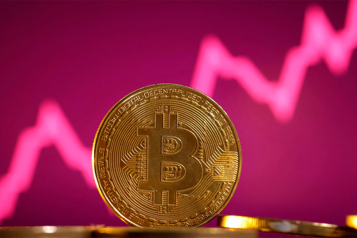 Bitcoin [[ucuzlaşdı]]