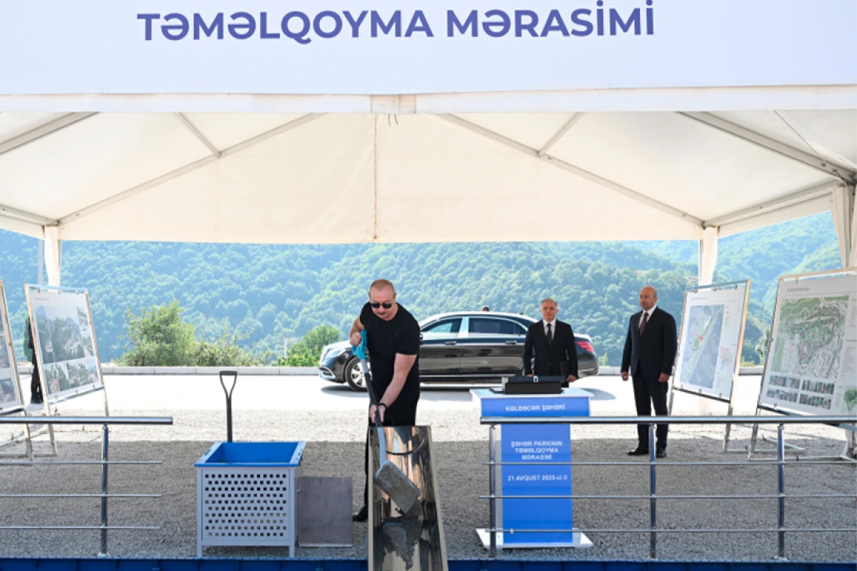 Prezident İlham Əliyev Kəlbəcər şəhər parkının təməlini qoydu [[- YENİLƏNDİ]]
