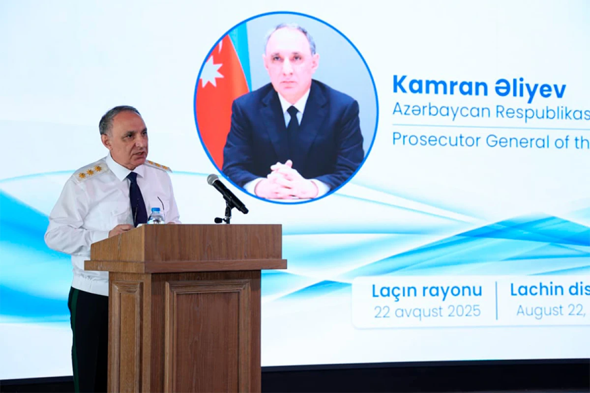 [[Kamran Əliyev:]] Azərbaycanın ilk Konstitusiyasının qəbulu ümummilli lider Heydər Əliyevin adı ilə bağlıdır