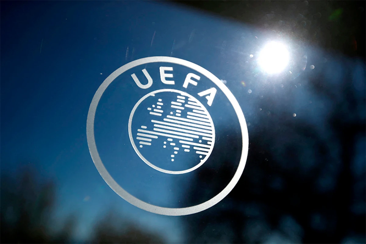 UEFA [[xəbərdarlıq]] etdi