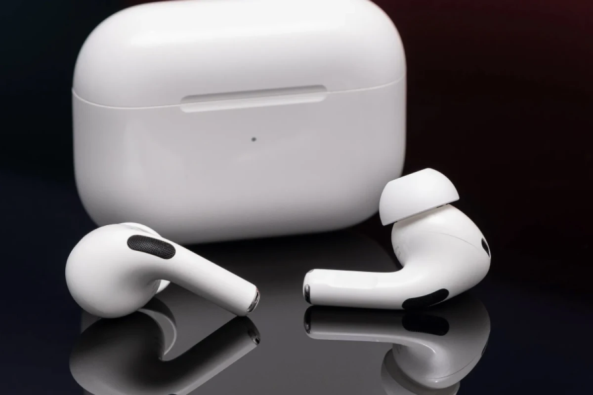 [[“AirPod”a]] canlı tərcümə olacaq