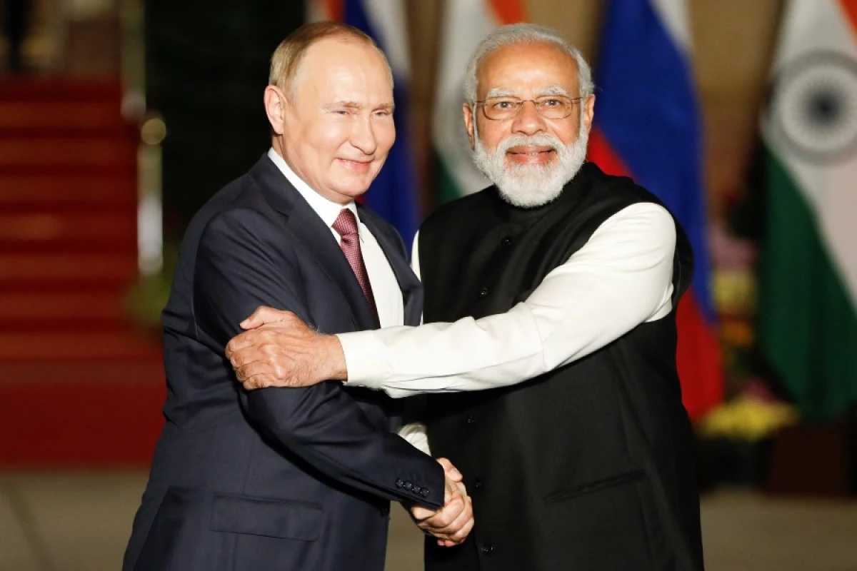 [[Modi:]] "Rusiya ilə ən çətin şəraitdə belə çiyin-çiyinə addımlayırıq"