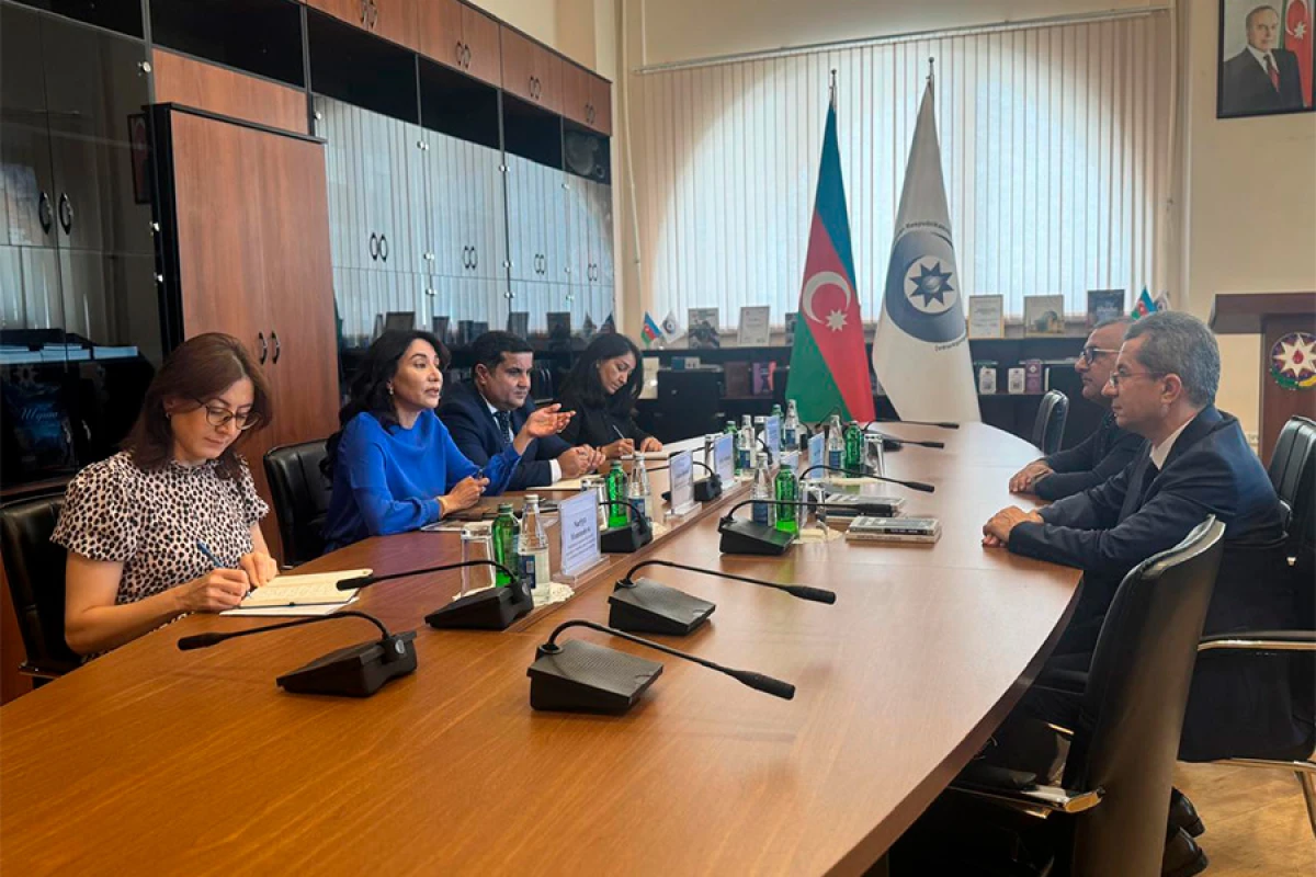 Səbinə Əliyeva [[Ergin Ergül və Nadir Adilovla]] görüşdü